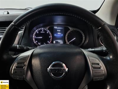 2016 Nissan Navara - Thumbnail