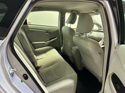 2014 Toyota Prius - Thumbnail
