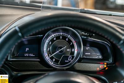 2015 Mazda Axela - Thumbnail