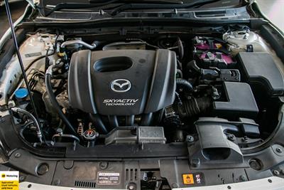 2015 Mazda Axela - Thumbnail