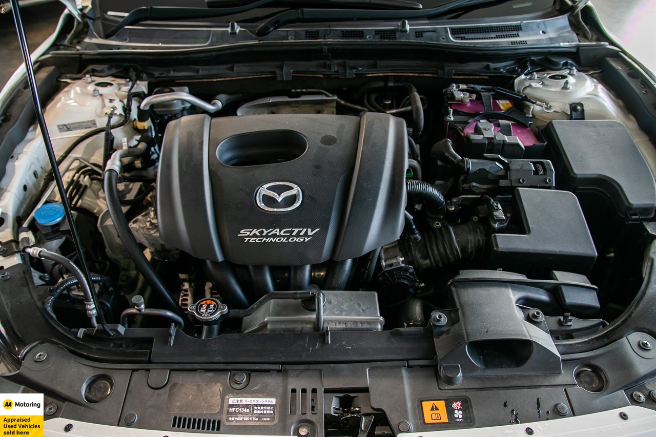 2015 Mazda Axela