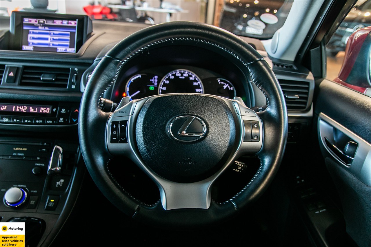 2013 Lexus CT 200h