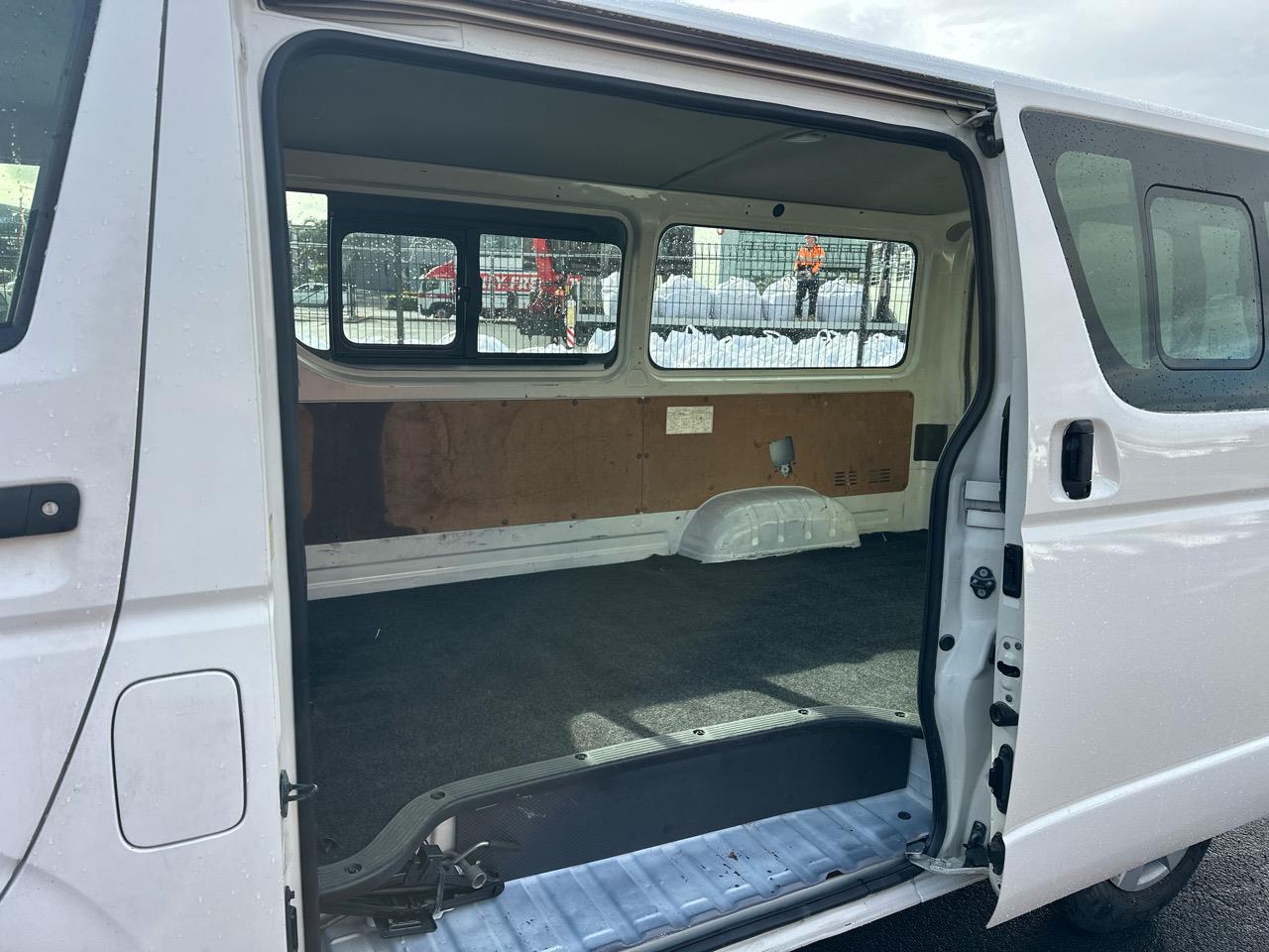 2014 Toyota Hiace