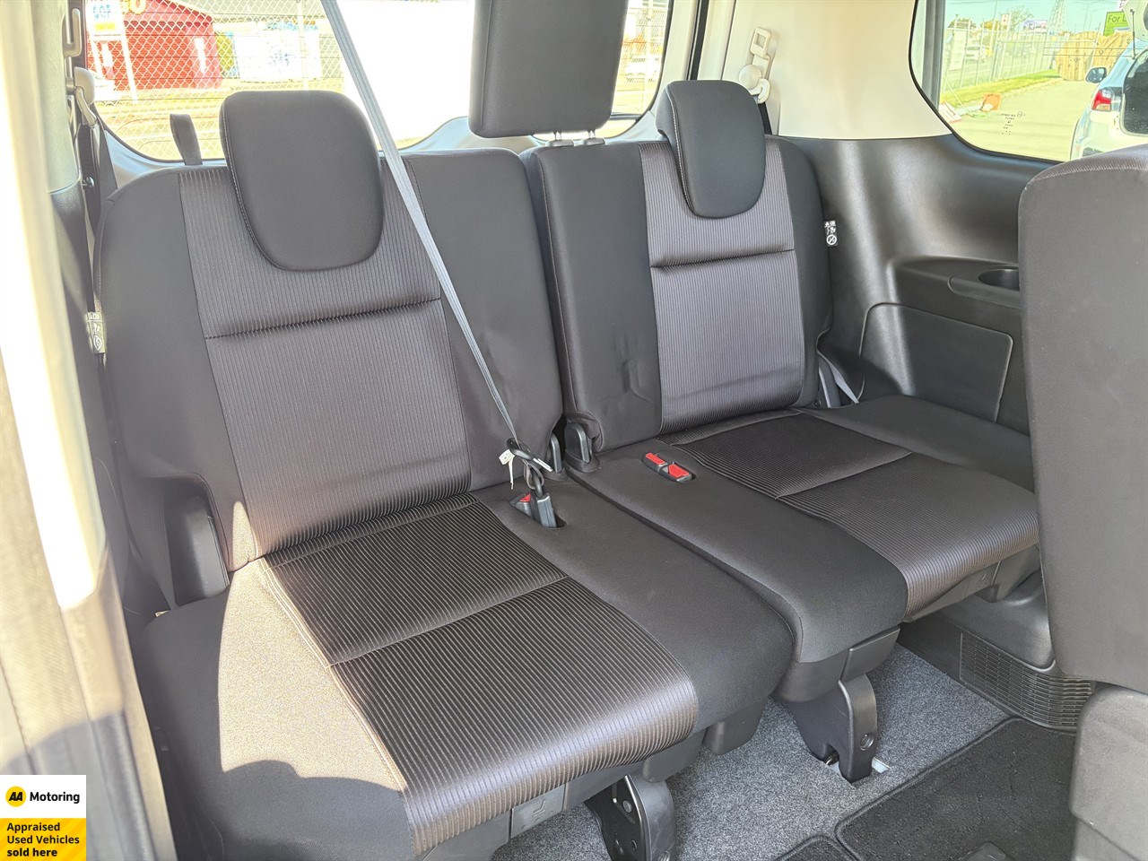 2016 Nissan Serena