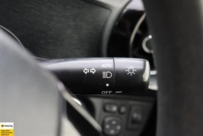 2020 Toyota Aqua - Thumbnail