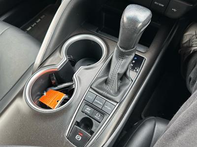 2022 Toyota Camry - Thumbnail