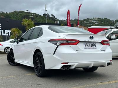 2022 Toyota Camry - Thumbnail