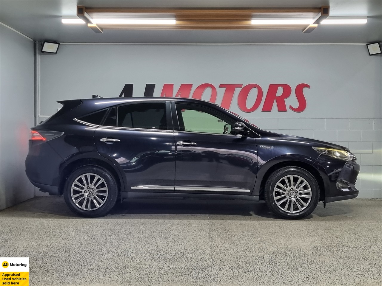 2014 Toyota Harrier
