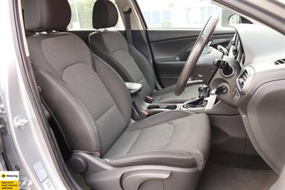 2021 Hyundai i30 - Thumbnail