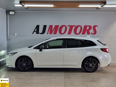 2021 Toyota Corolla - Thumbnail