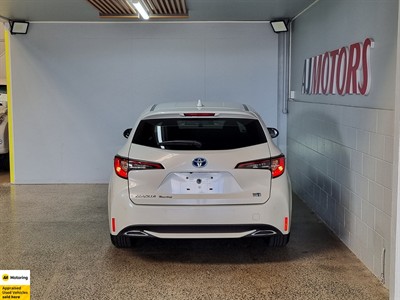 2021 Toyota Corolla - Thumbnail