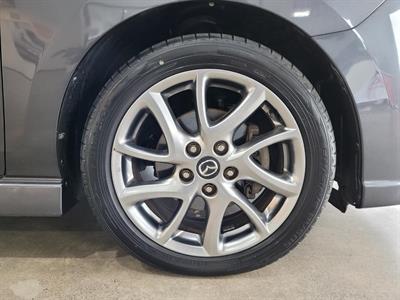 2016 Mazda Premacy - Thumbnail