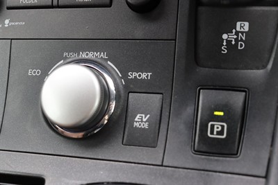 2012 Lexus CT200H - Thumbnail