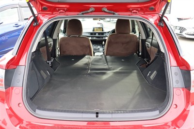 2012 Lexus CT200H - Thumbnail