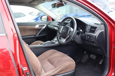 2012 Lexus CT200H - Thumbnail