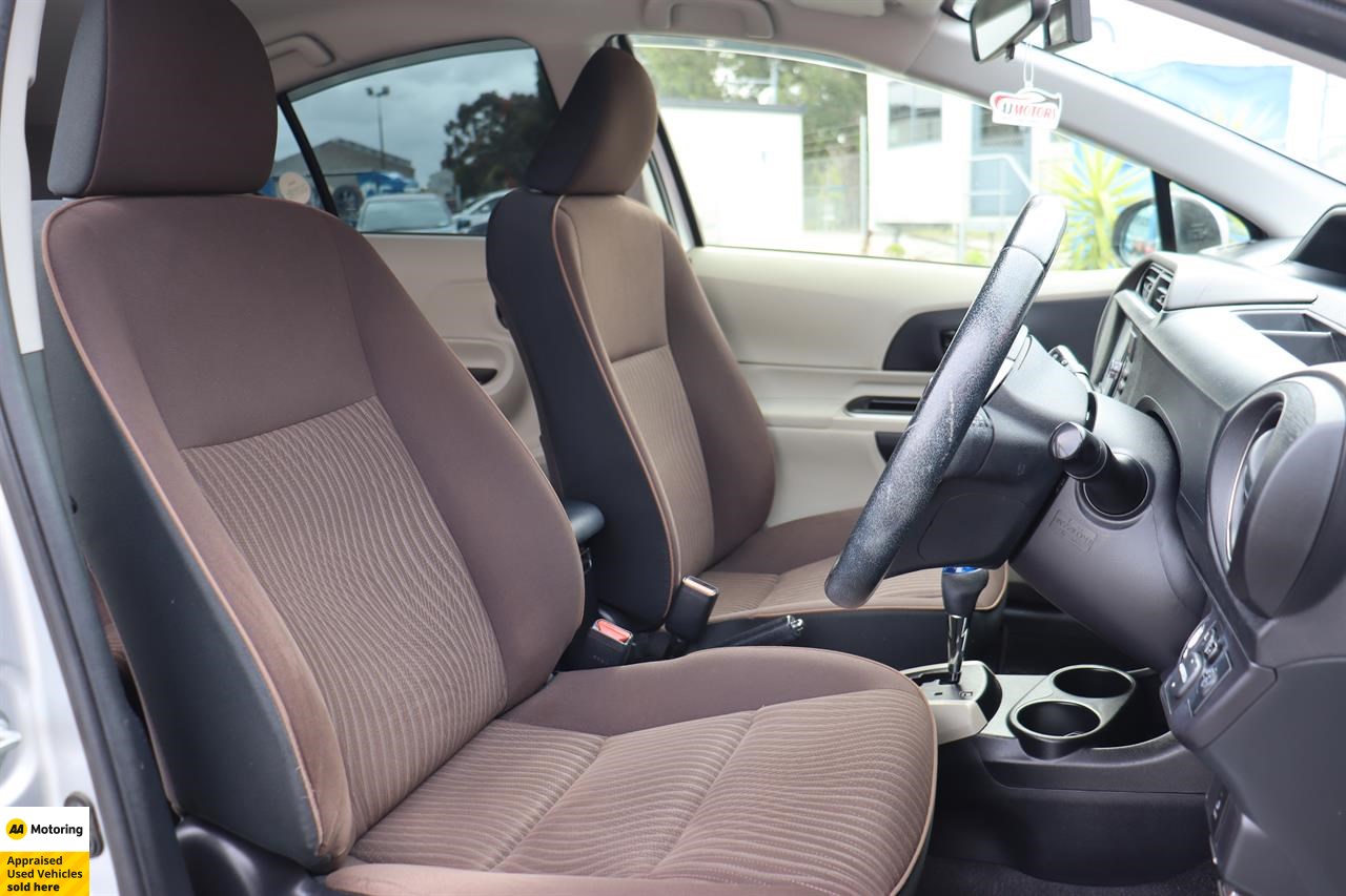2013 Toyota Aqua