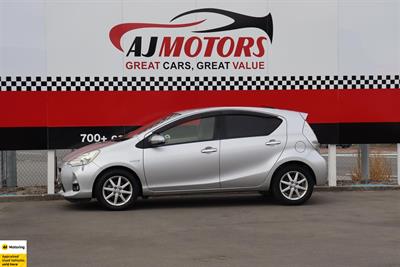 2013 Toyota Aqua - Thumbnail
