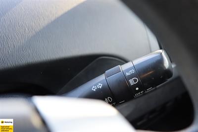 2013 Toyota Prius - Thumbnail