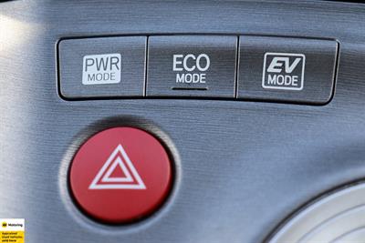 2013 Toyota Prius - Thumbnail