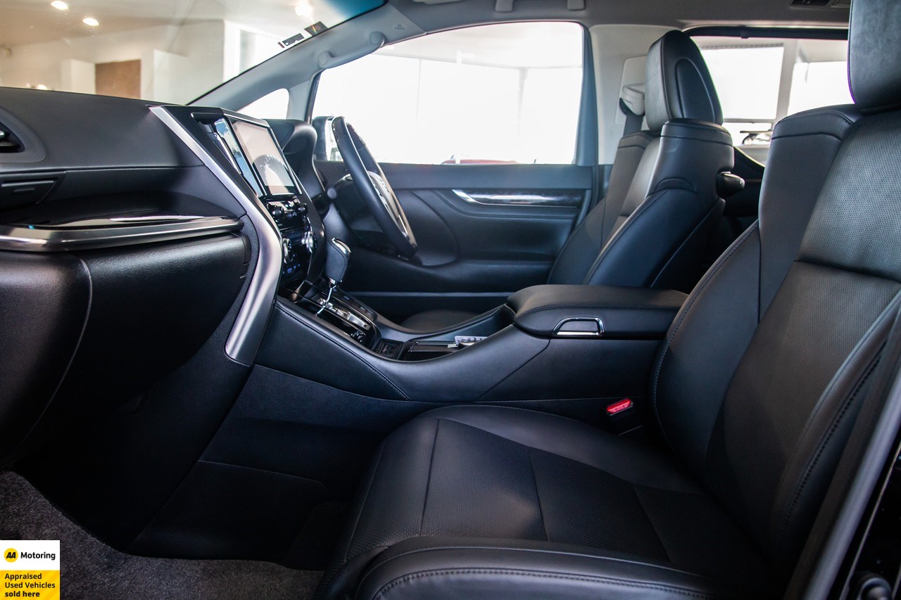 2023 Toyota Alphard