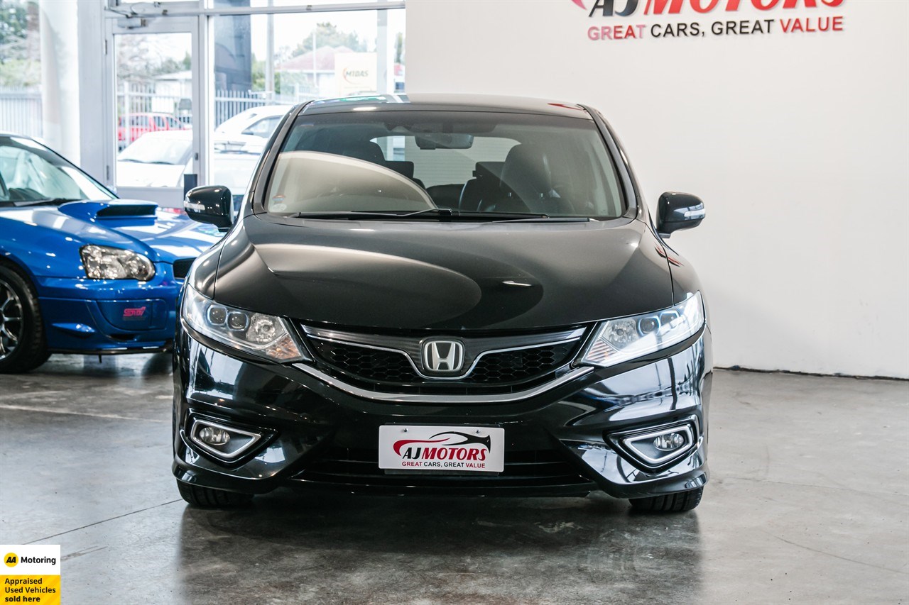 2015 Honda Jade