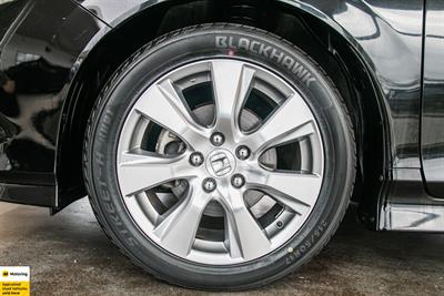2015 Honda Jade - Thumbnail