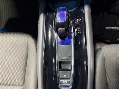 2014 Honda Vezel - Thumbnail