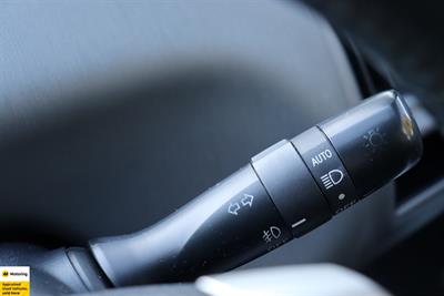 2012 Toyota Prius - Thumbnail