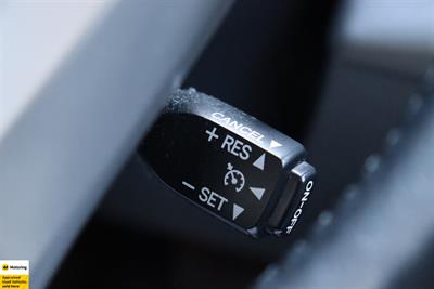2012 Toyota Prius - Thumbnail