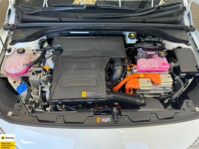 2022 Hyundai IONIQ - Thumbnail