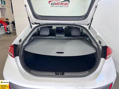 2022 Hyundai IONIQ - Thumbnail