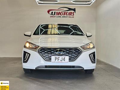 2022 Hyundai IONIQ - Thumbnail