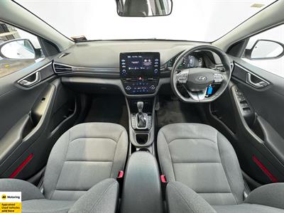 2022 Hyundai IONIQ - Thumbnail
