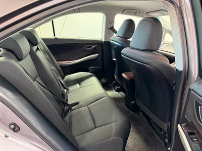 2013 Toyota Sai - Thumbnail