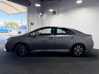 2013 Toyota Sai - Thumbnail