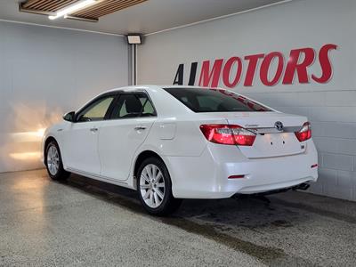 2013 Toyota Camry - Thumbnail