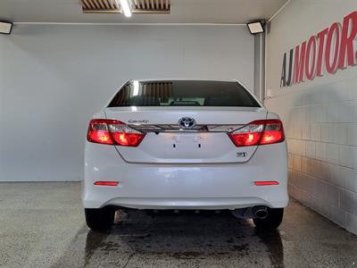2013 Toyota Camry - Thumbnail