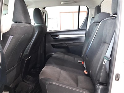 2017 Toyota Hilux - Thumbnail