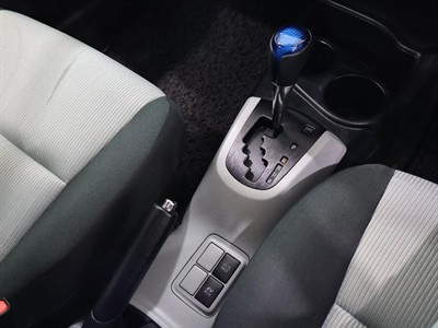 2014 Toyota Aqua - Thumbnail