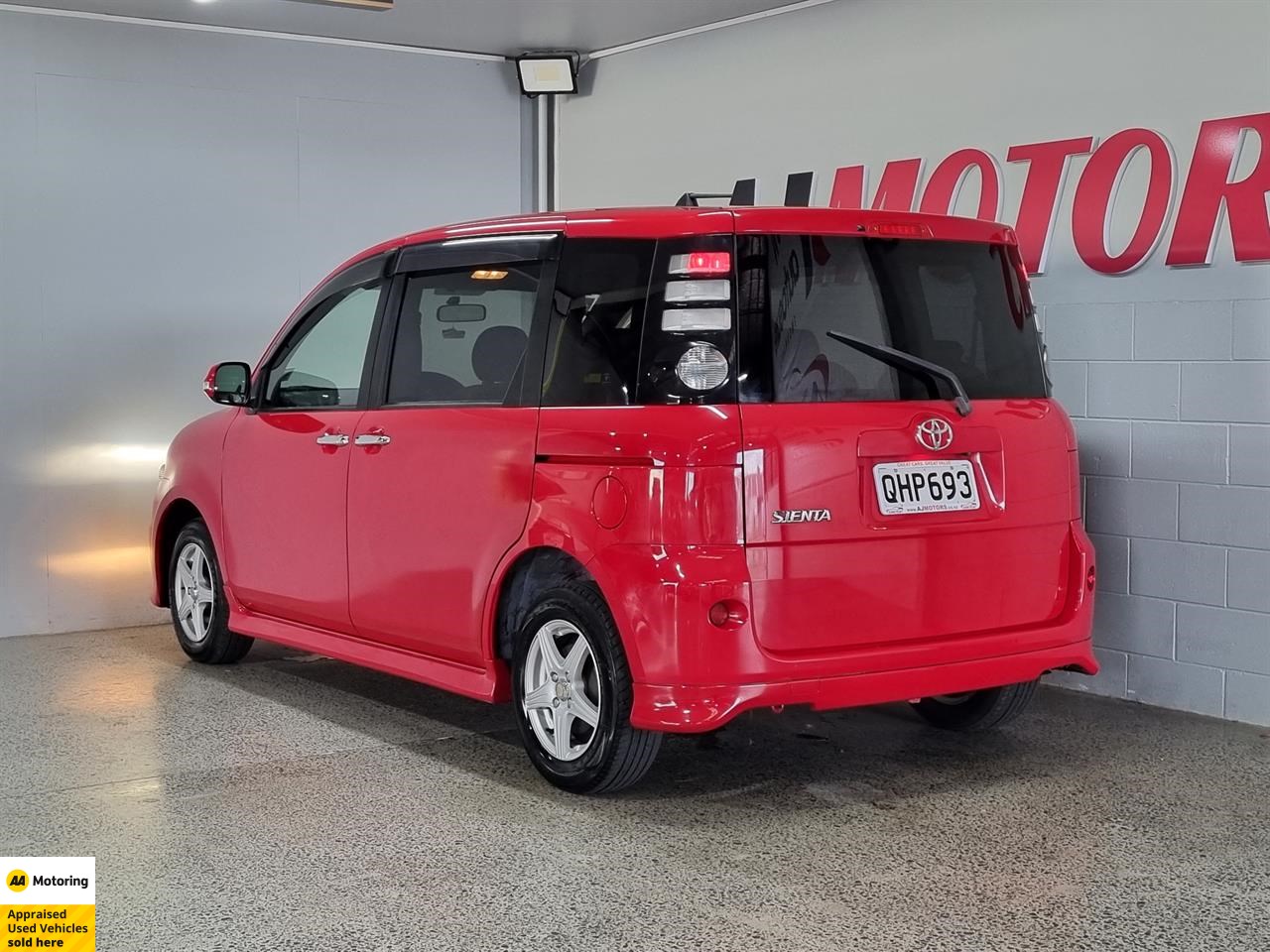 2006 Toyota Sienta