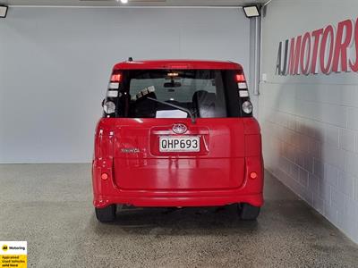 2006 Toyota Sienta - Thumbnail