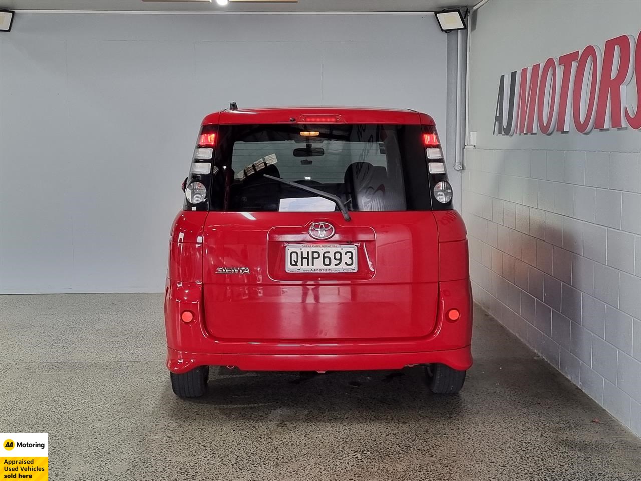 2006 Toyota Sienta