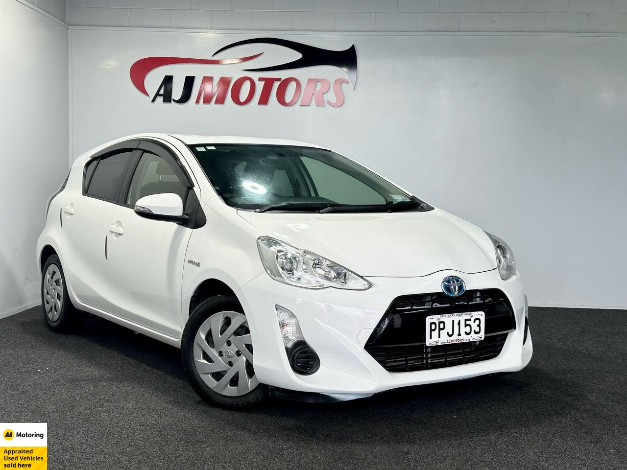 2017 Toyota Aqua