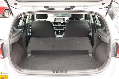 2022 Hyundai i30 - Thumbnail
