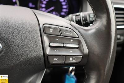 2022 Hyundai i30 - Thumbnail
