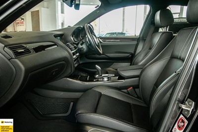 2017 BMW X4 - Thumbnail