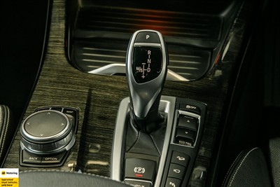 2017 BMW X4 - Thumbnail