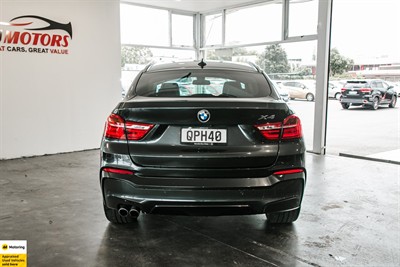 2017 BMW X4 - Thumbnail
