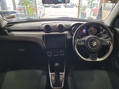 2017 Suzuki Swift - Thumbnail