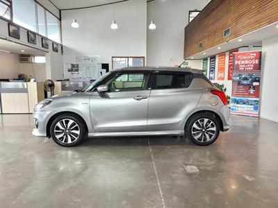 2017 Suzuki Swift - Thumbnail